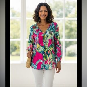Lilly Pulitzer Willa Blouse in Magenta Hottie size XXS